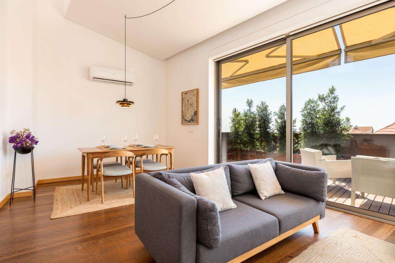 Sunny Loft In Downtown Porto With Private Parking Lejlighed Eksteriør billede