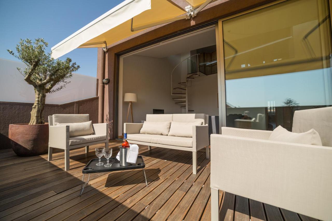 Sunny Loft In Downtown Porto With Private Parking Lejlighed Eksteriør billede